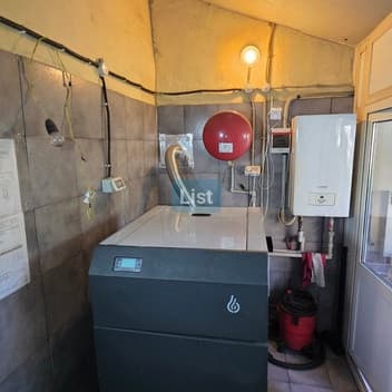 Image of property - 1757936262430_14_0wgbh1_batch4_mfl1uvt4wvsagh_20250912_102237.jpg