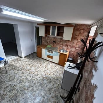 Image of property - 1764087953030_14_2r9hmf_batch0_miesf42s4u1yop_WhatsApp_Image_2025-11-25_at_18.18.1316.jpeg