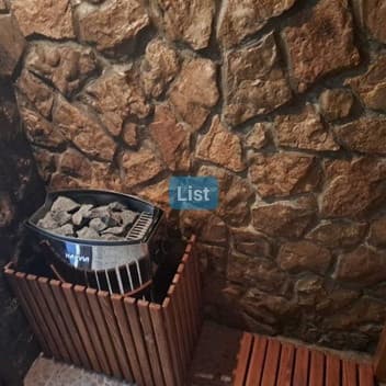 Image of property - 1704372587613.jpg