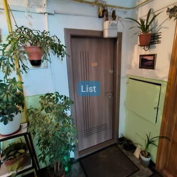 Image of property - 1748084399874_Usa intrare.jpeg