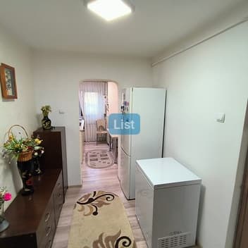 Image of property - 1748084415480_Hol intrare.jpeg