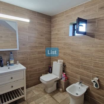 Image of property - 1750073041953_IMG-20250612-WA0034.jpg