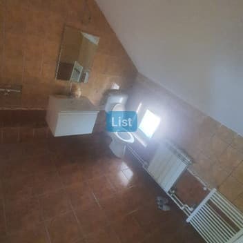 Image of property - 1757314061507_7_bi8j09_batch1_mfarf38satj3j1_IMG-20250902-WA0048.jpg