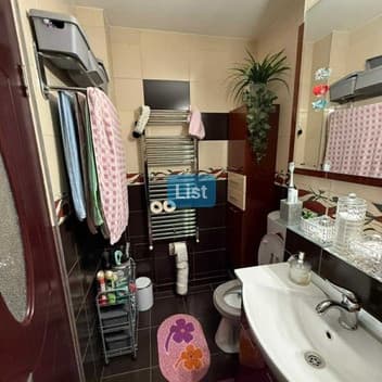 Image of property - 1758020470906_4_nglk3s_batch1_mfmfzrrnumpz1c_IMG-20250916-WA0011.jpg