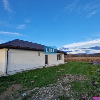 Image of property - 1764252472749_12_pkpa0q_batch0_mihidcbr434ymi_IMG-20251127-WA0057.jpg