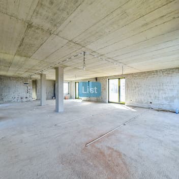 Image of property - 1764773255485_images%2F1764688697768_1746090877014_Spatiu%2520-%2520Mesteceniilor%252010%2520%252822%2529.jpg