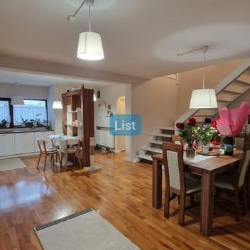 Image of property - 1764794101103_21_axhdsg_batch0_miqgubfsuhghdk_IMG-20251203-WA0009.jpg