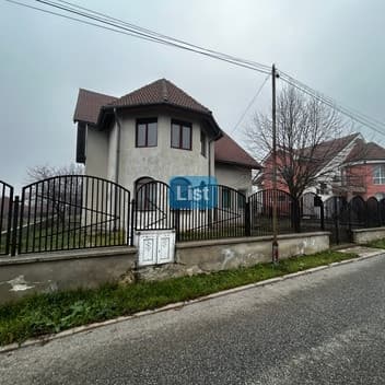 Image of property - 1766458402547_9_9214ml_batch2_mjhzpvsgldc0uj_IMG_6369.jpeg